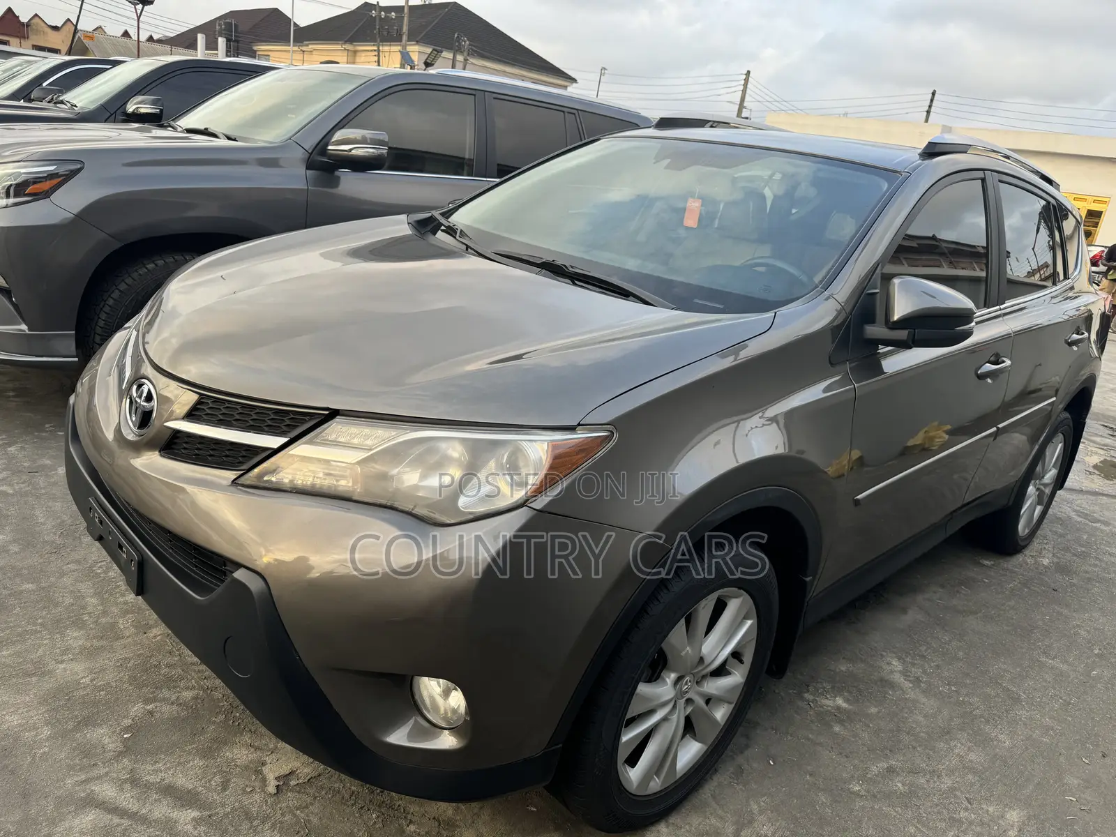 Toyota RAV4 2015 Brown