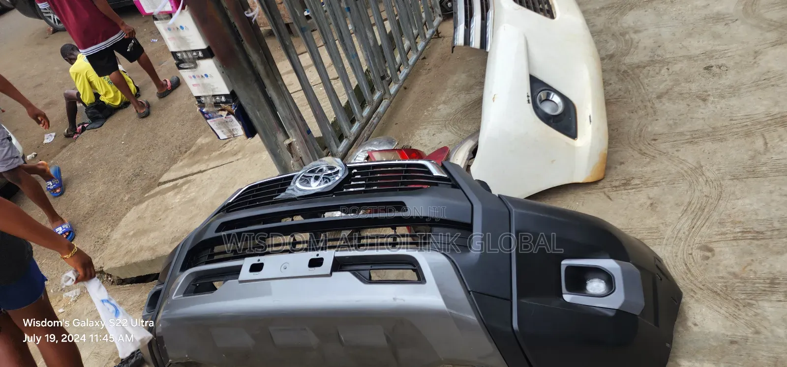 Ccomplete Front Bumper for Toyota Hilux 2020/2021 Adventure