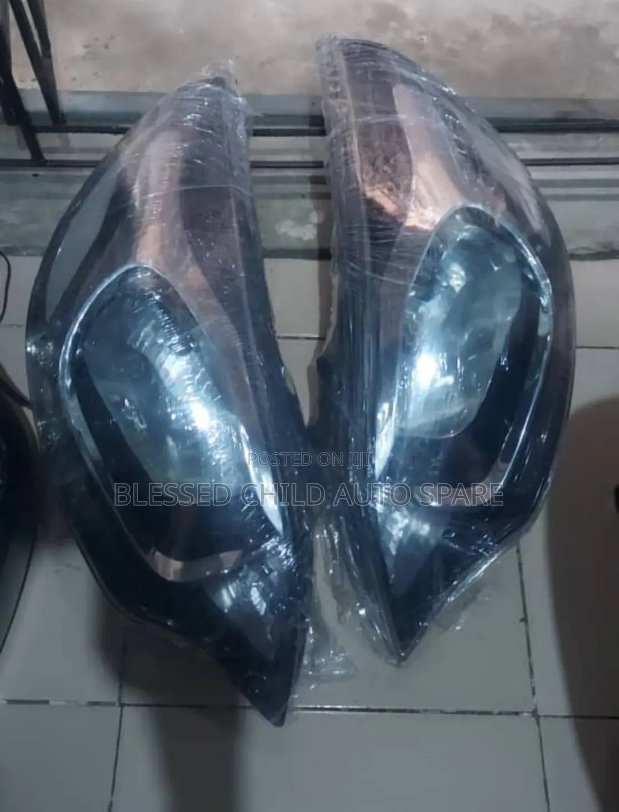 Headlamp Kia Rio 2015