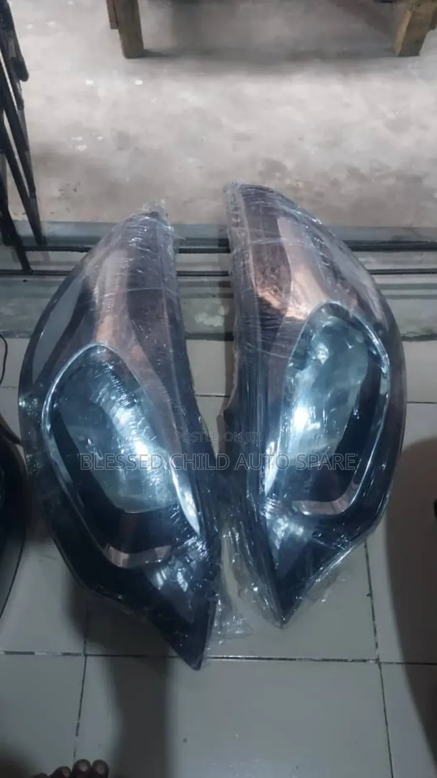 Headlamp Kia Rio 2015