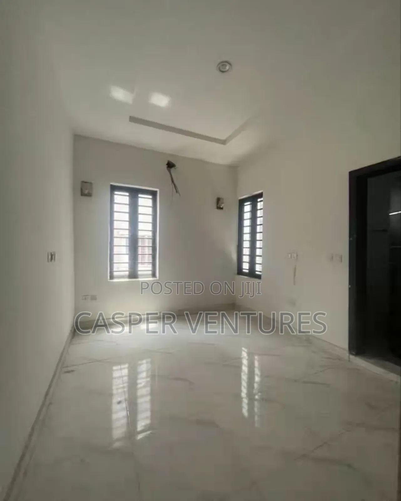 3bdrm Apartment in Chevron, Lekki for rent