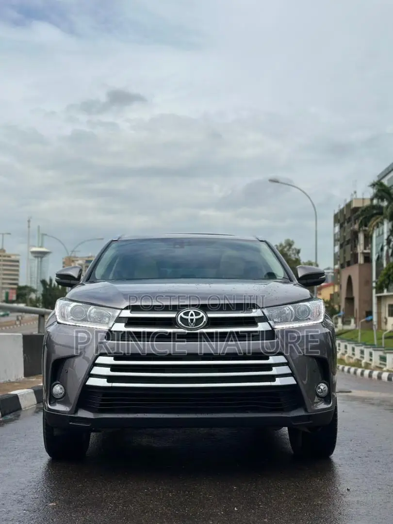 Toyota Highlander 2015 Gray