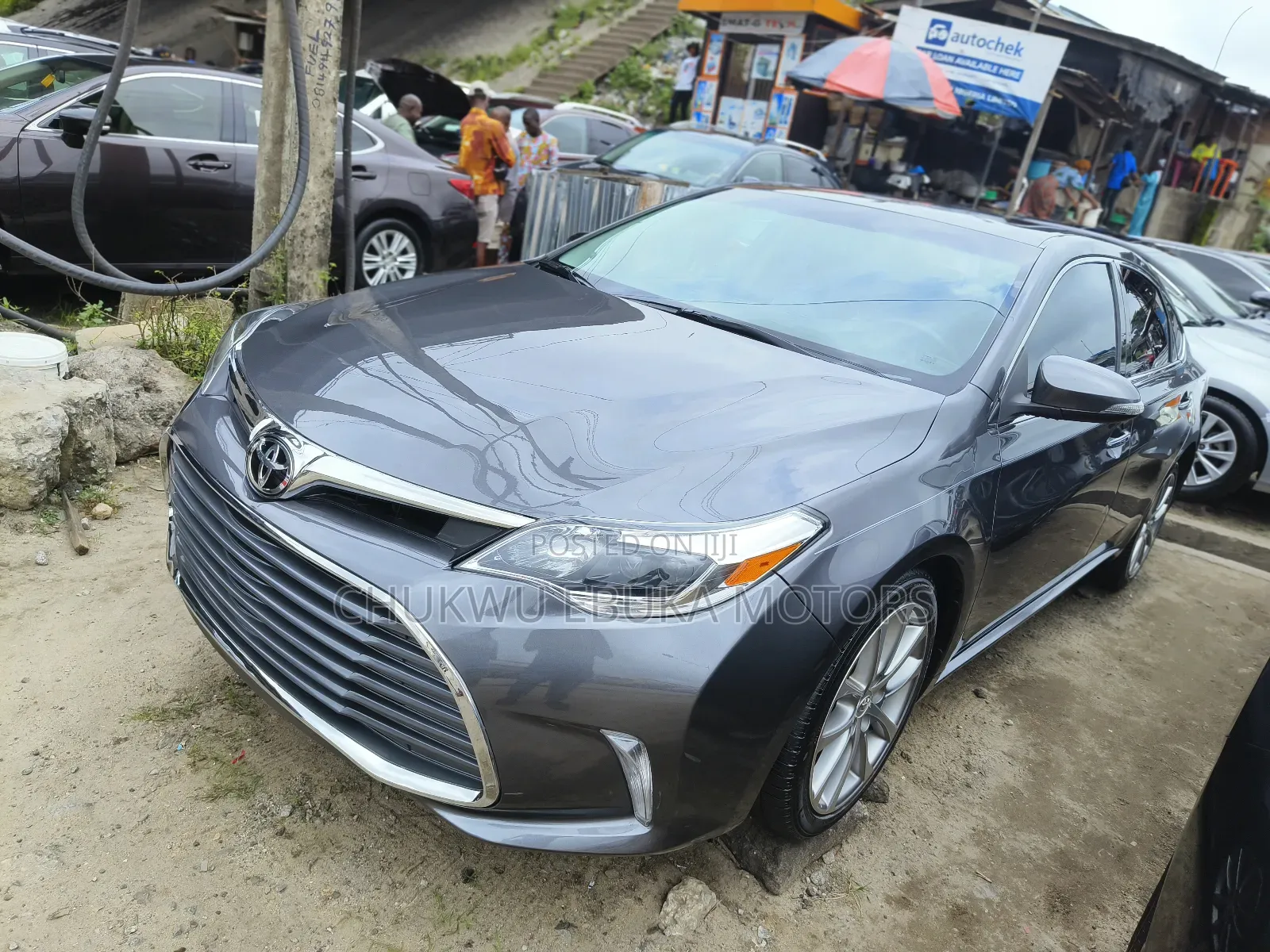 Toyota Avalon XLE FWDSedan (3.6L 6cyl 6A) 2016 Gray
