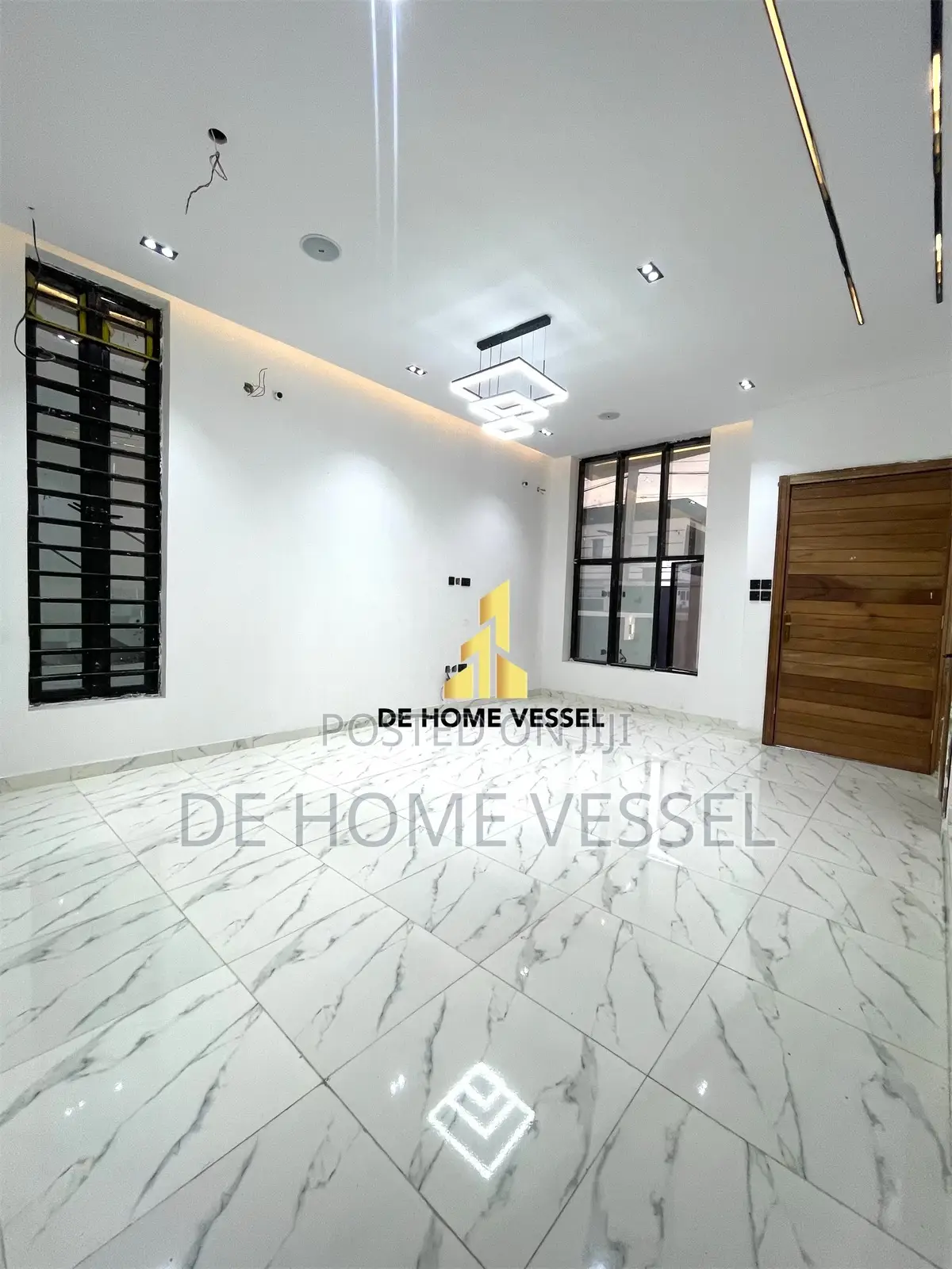 4bdrm Duplex in Lekki for sale