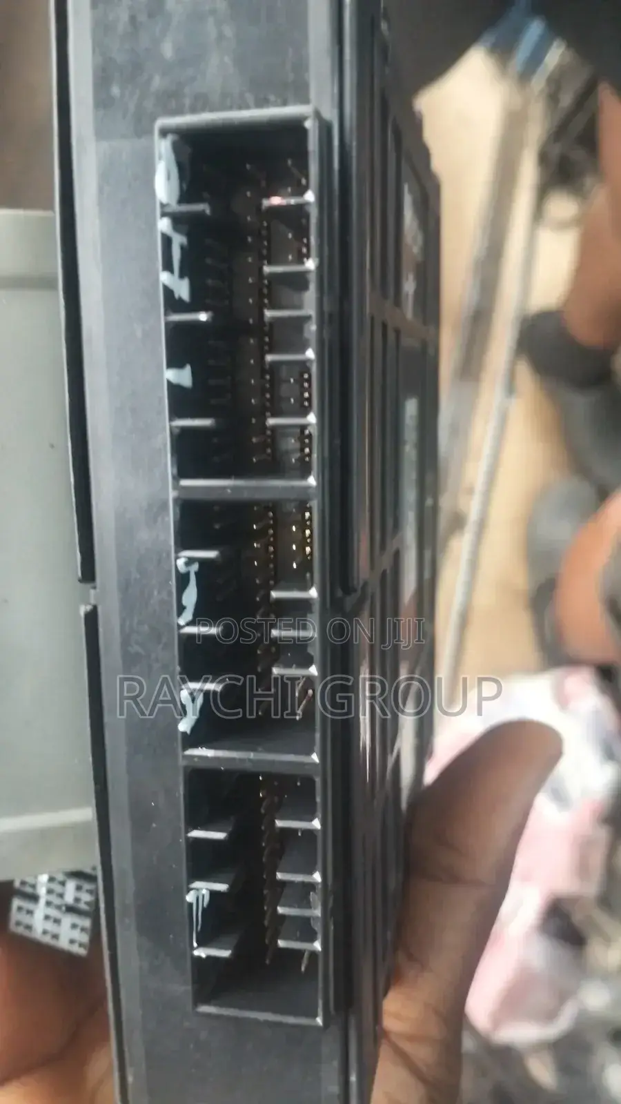 Brain Box for Mitsubishi Carisma 1.8, 2004 Model.
