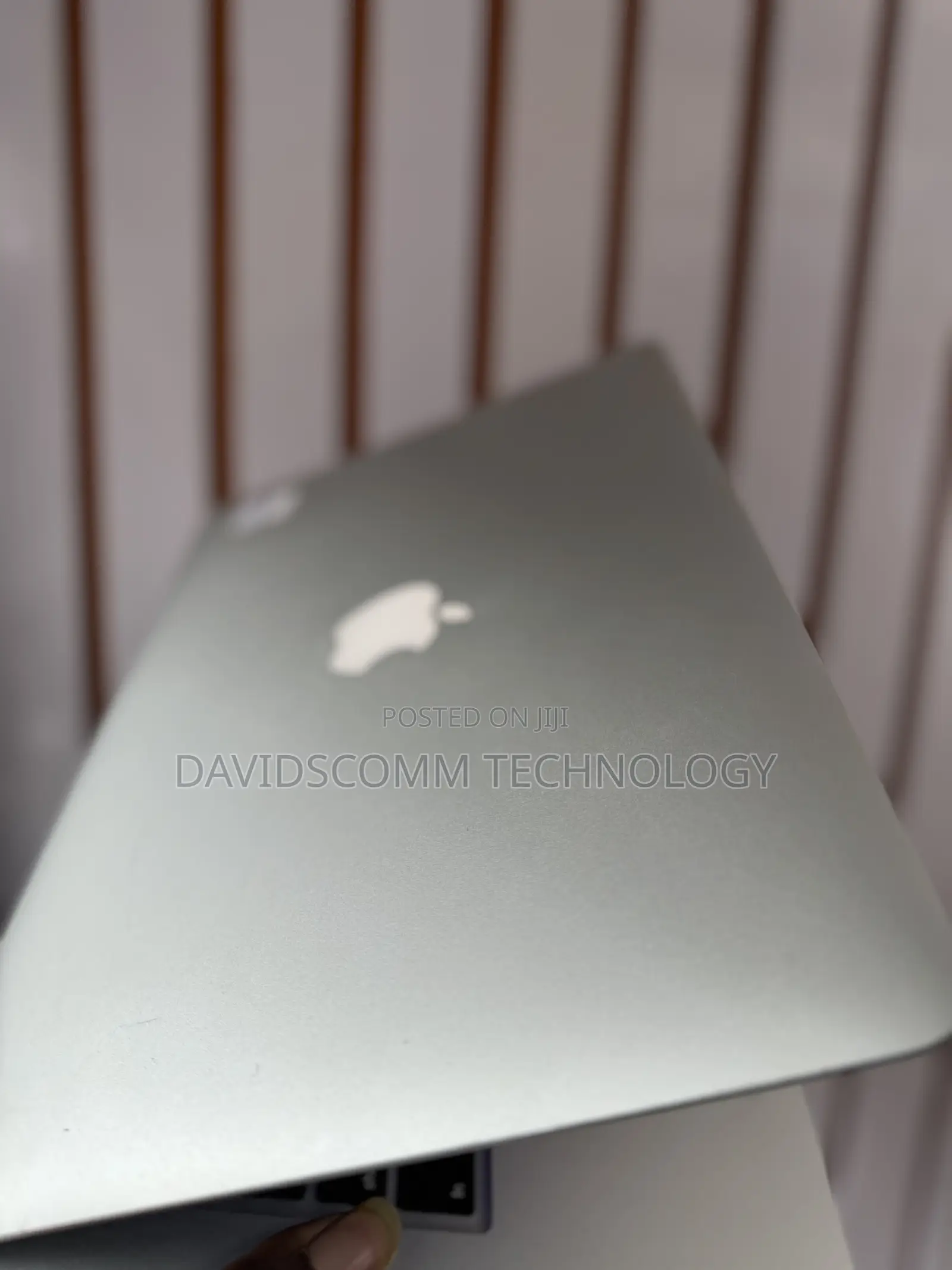 Laptop Apple MacBook Pro 2015 8GB Intel Core i5 SSD 256GB