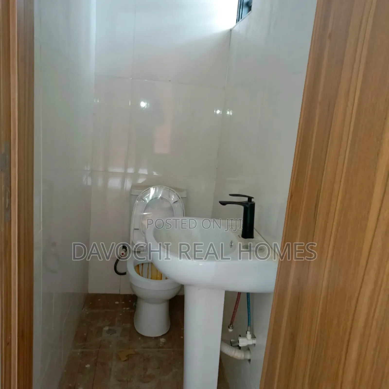 4bdrm Duplex in Ikota Lekki for rent
