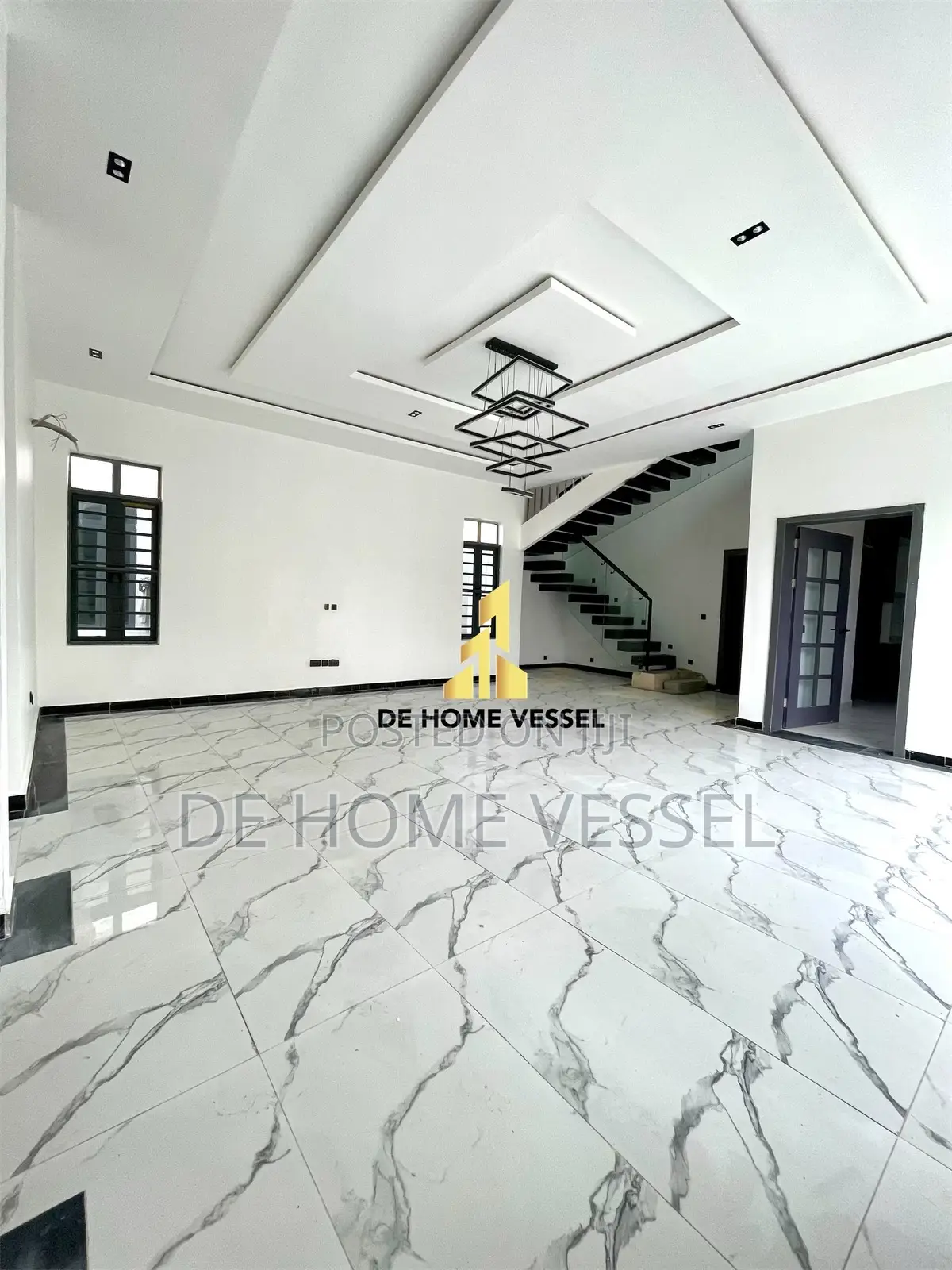 5bdrm Duplex in Lekki for sale
