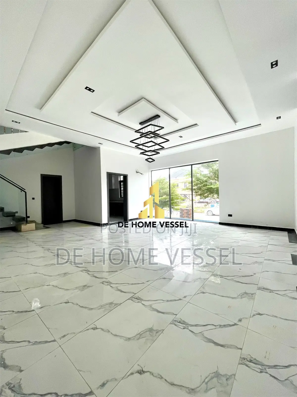 5bdrm Duplex in Lekki for sale