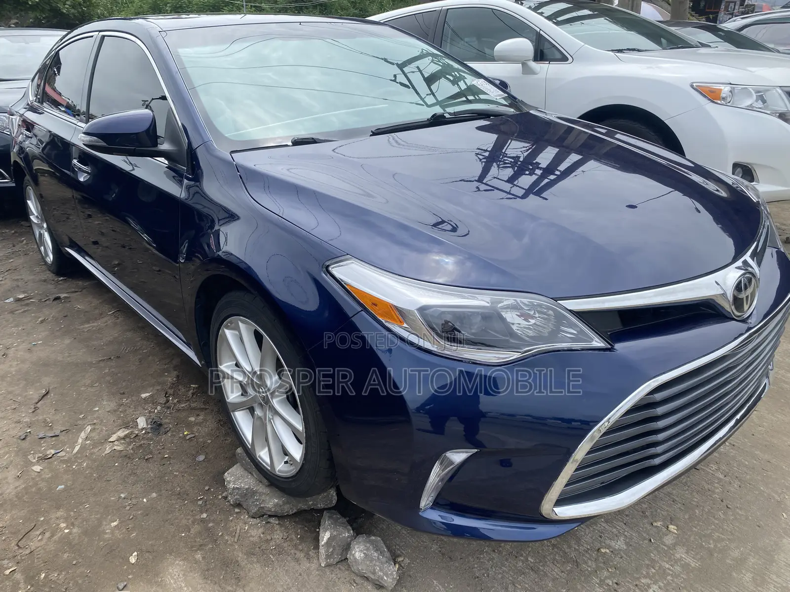 Toyota Avalon 2013 Blue