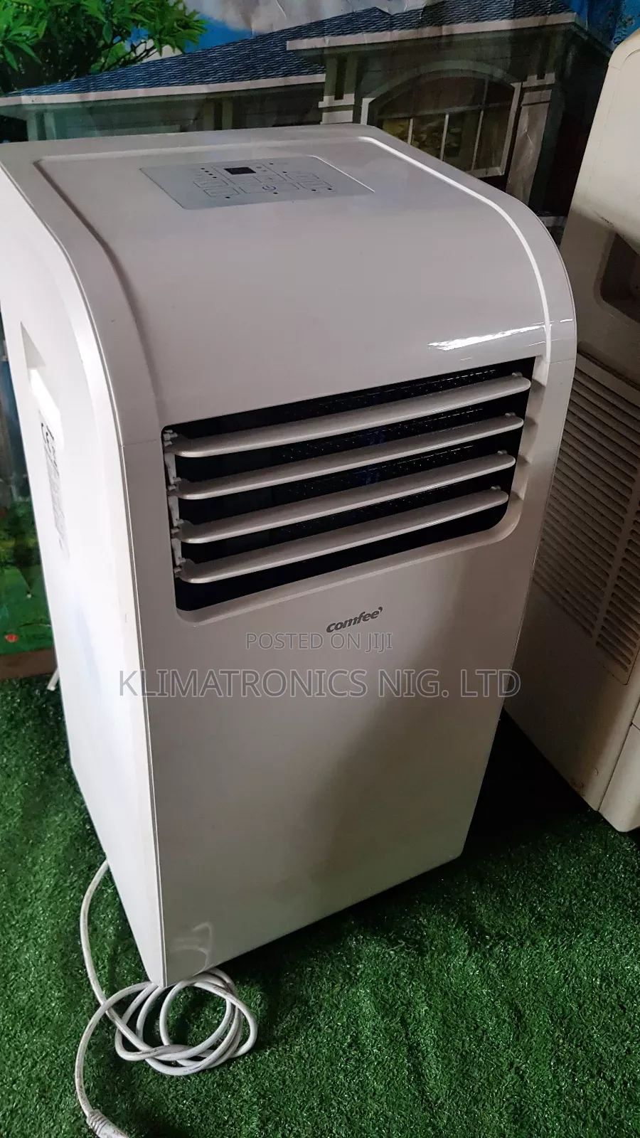 Very Neat 1hp Portable AC
