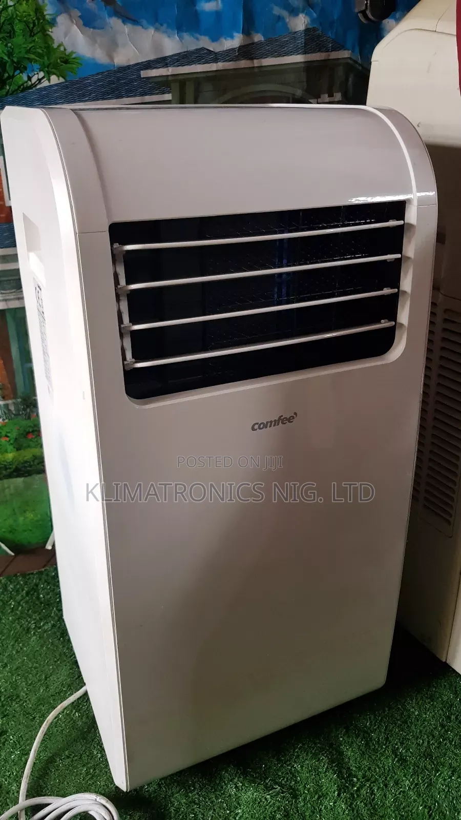 Very Neat 1hp Portable AC