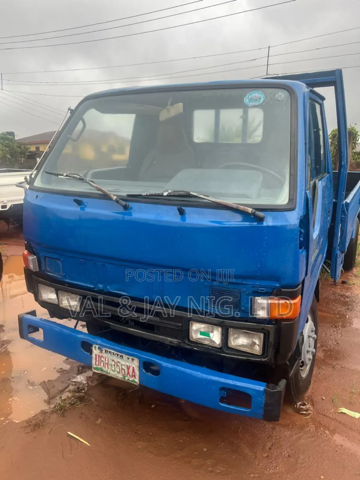 Toyota Dyna 200 (6 TYRES - Company Use) - Nigerian Use