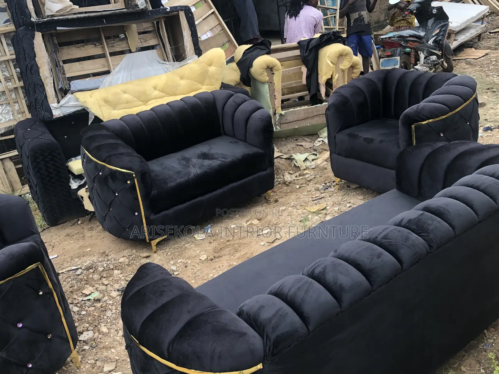 Arise-Kola Interior Furniture Maker