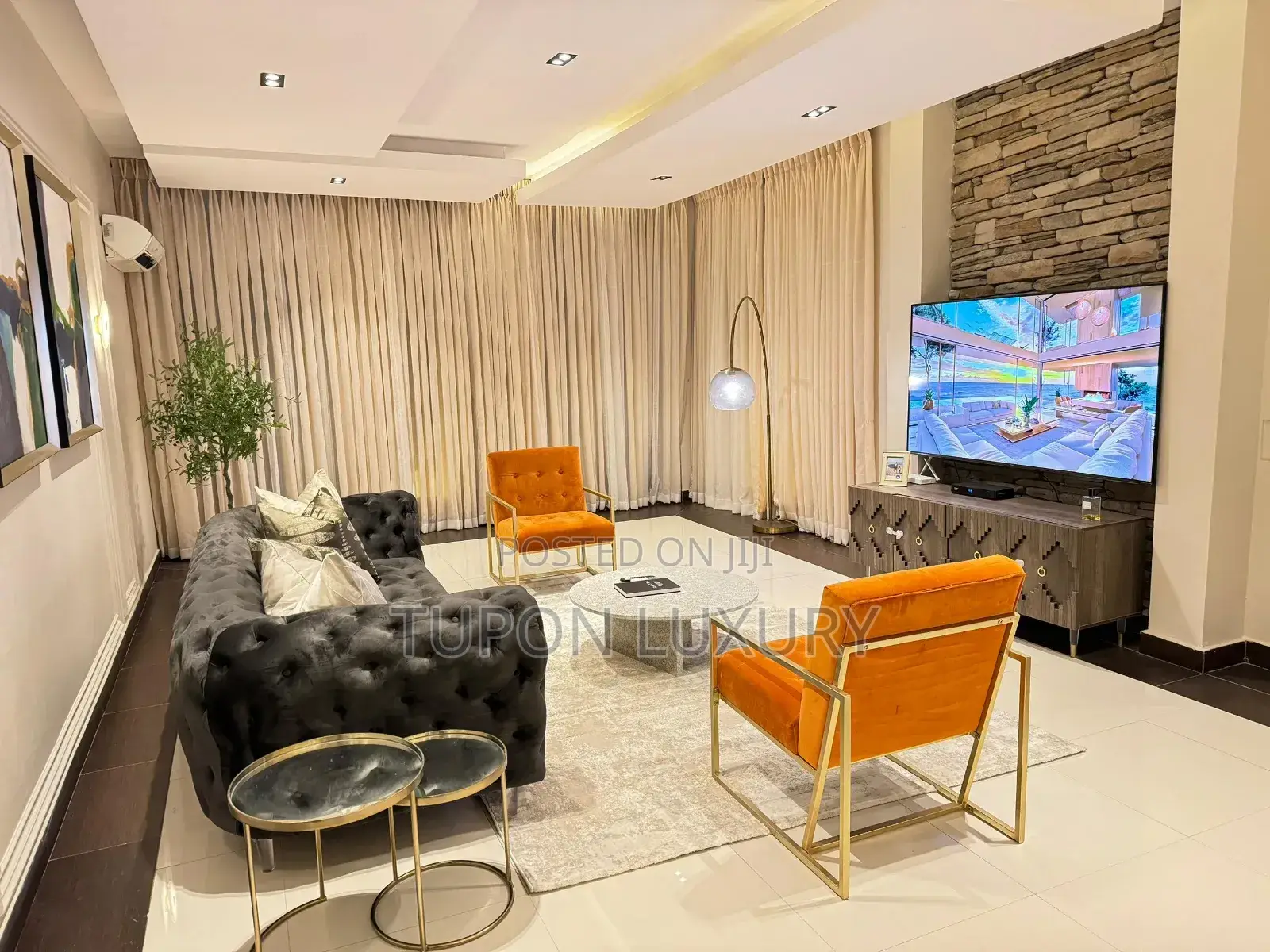 Newly Furnished 2bed Penthouse With Pool, Gym and Snooker