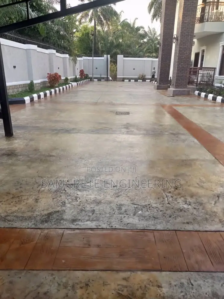 Stamp Concrete Floor