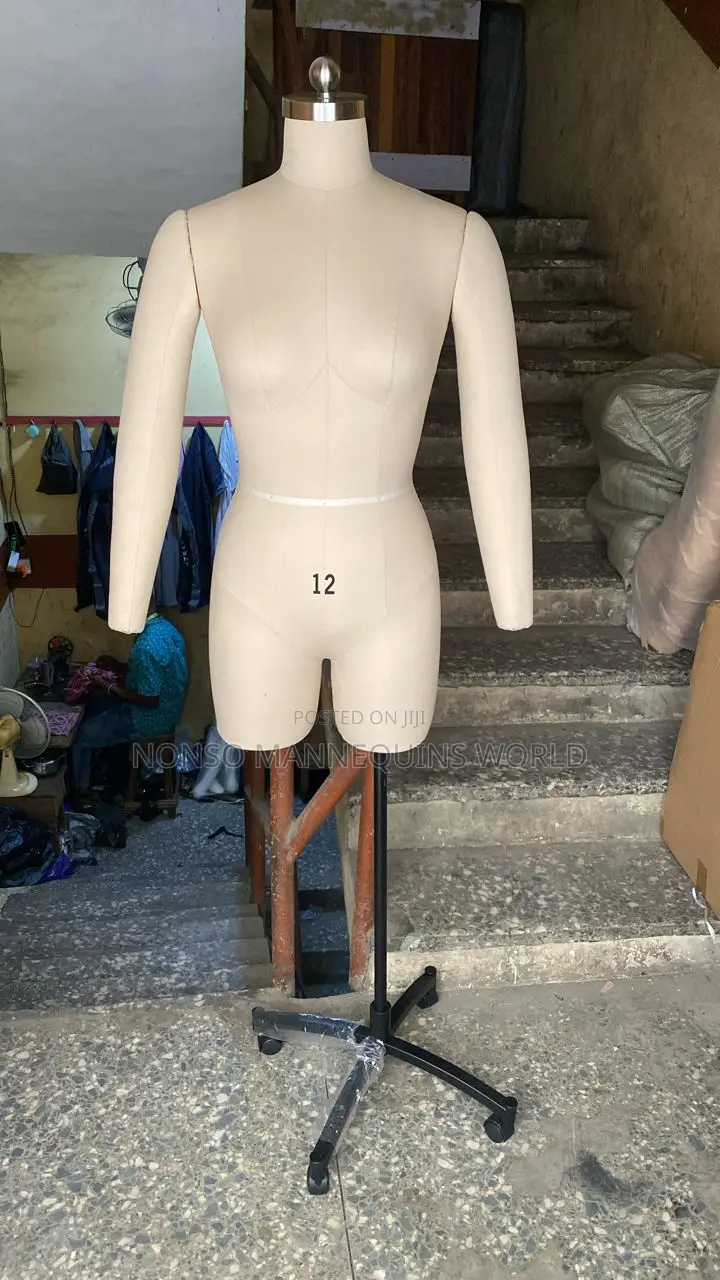 Size 12 Fully Pinnable Body Form With Detachable Arms