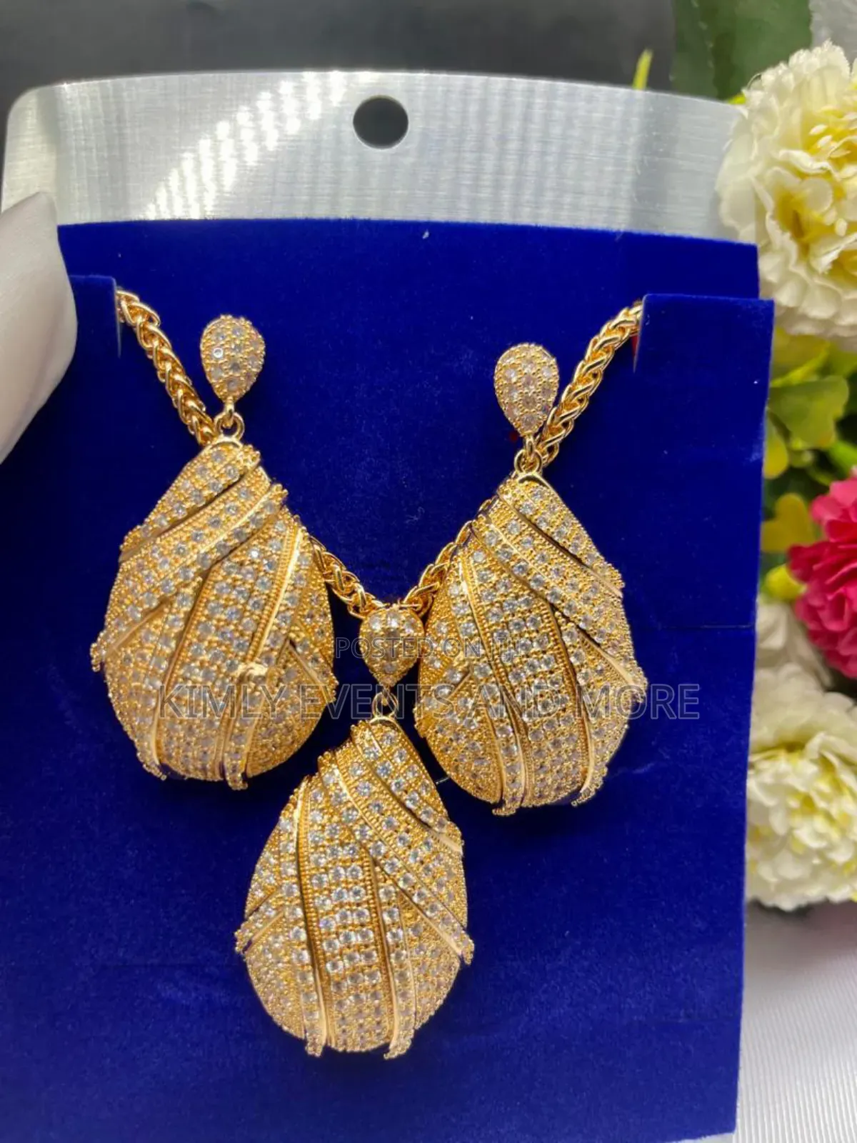 Lovely Zirconia Jewelry Set, Earrings Necklace. And Pendant