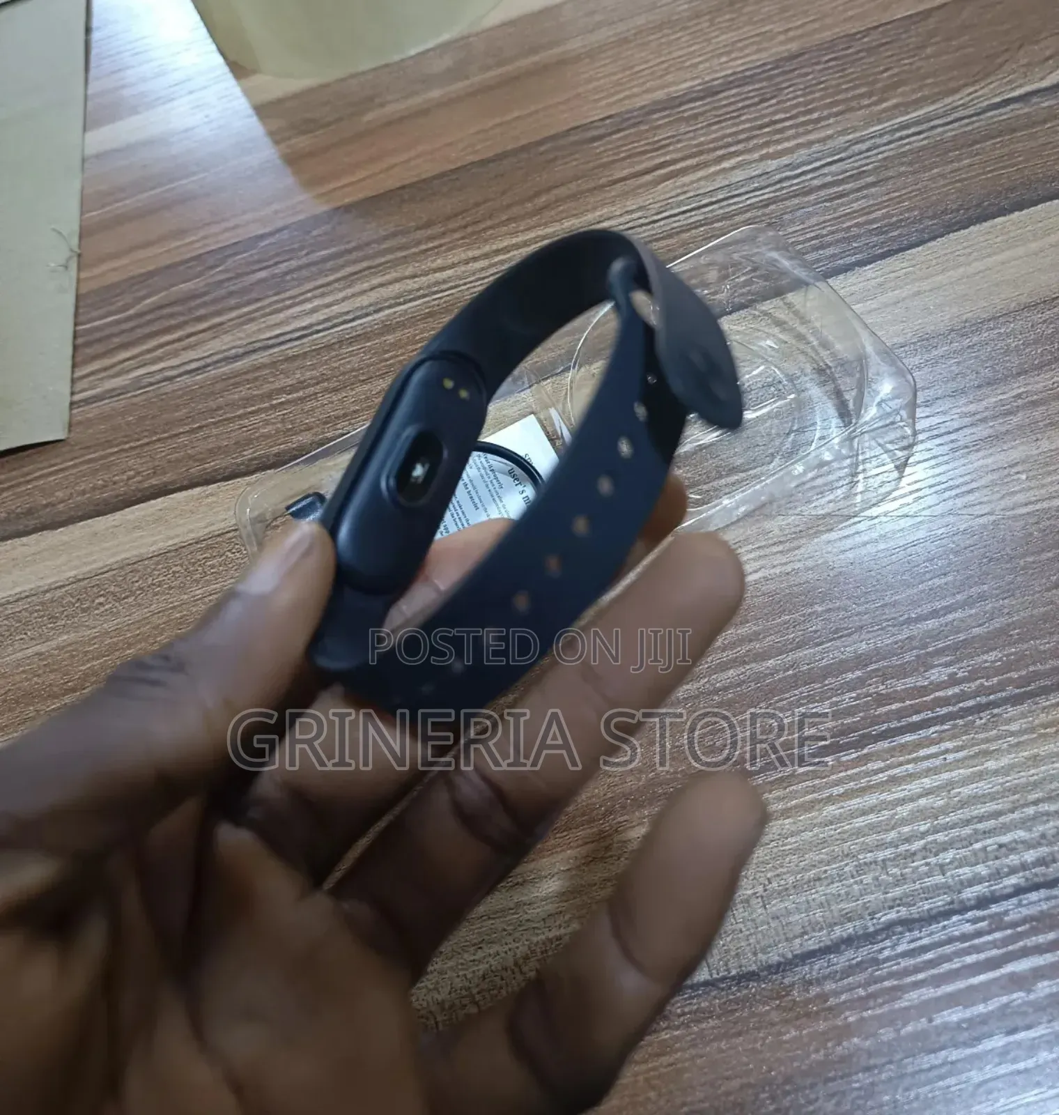 Health Intelligence Smart Fitness Band