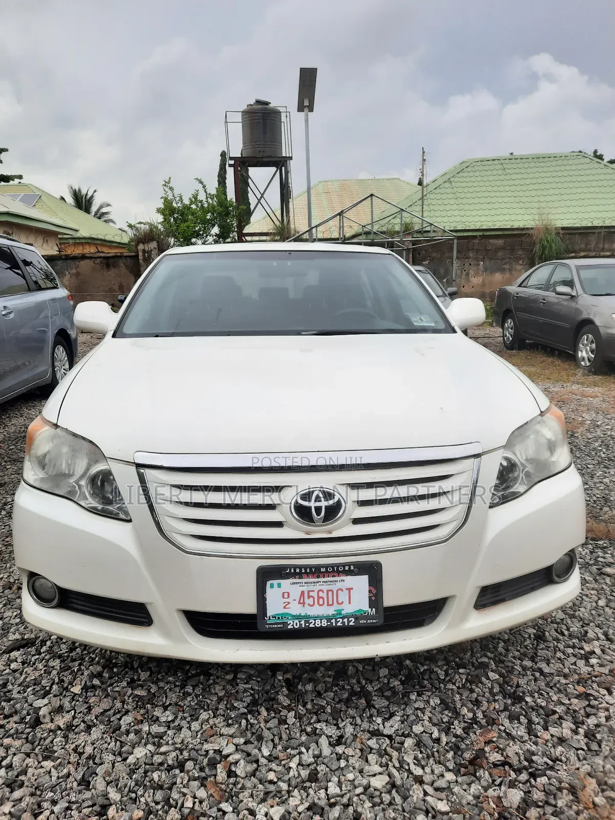 Toyota Avalon Touring Sedan FWD (3.5L 6cyl 6A) 2008 White