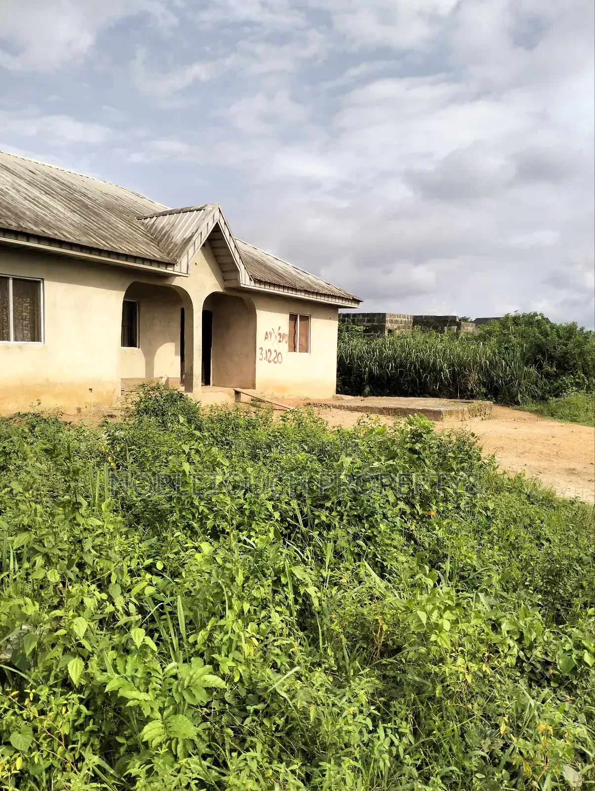 3bdrm Bungalow in Obere After Winners, Ifo for sale