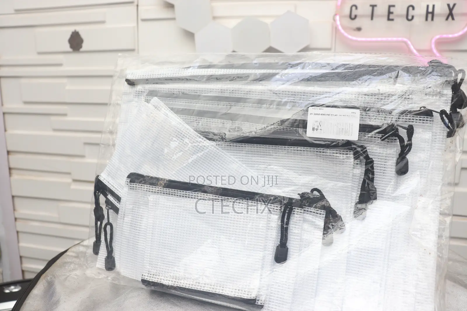 A4 Plastic Folders Document Wallets Grid Zip. Multisize