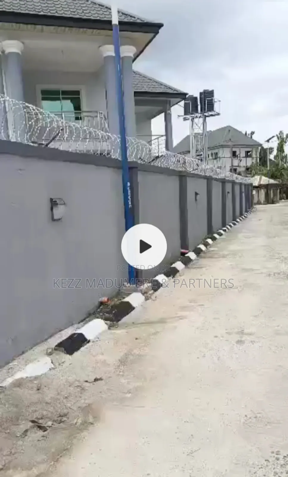 6bdrm Duplex in Inside An Estate ,, Trans Amadi for sale