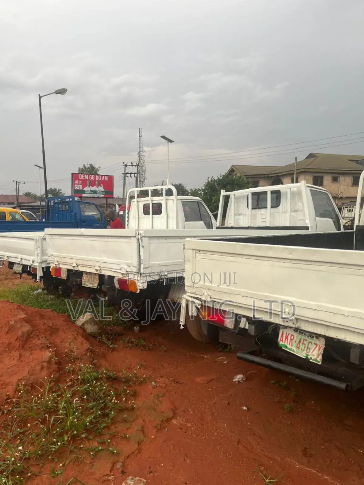 Toyota Dyna 150 - 6 Tyres - Nigerian Standard Use