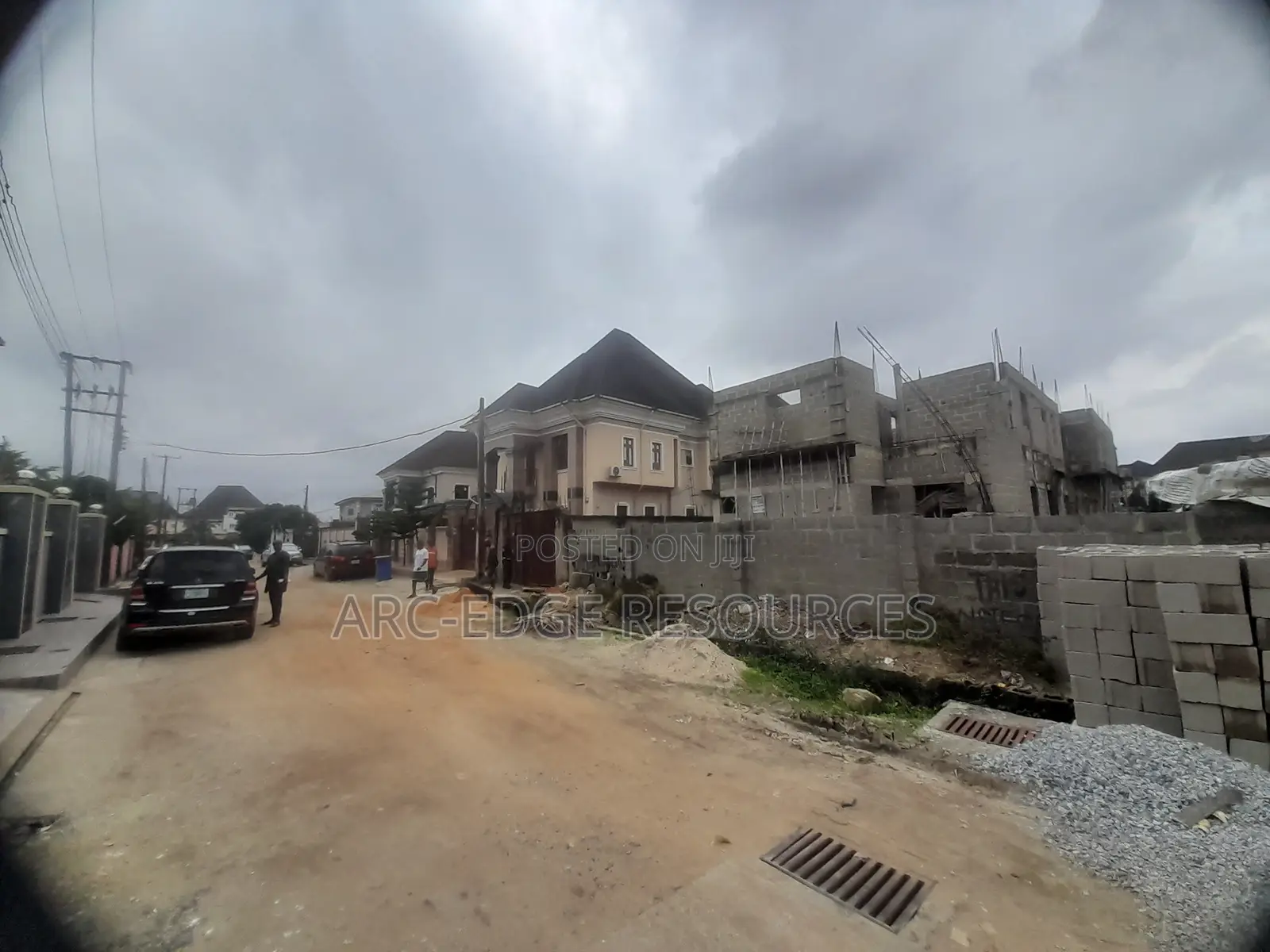 4bdrm Duplex in Apple Junction for sale