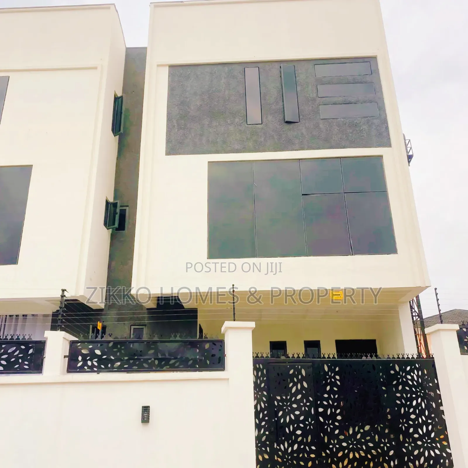 4bdrm Townhouse/Terrace in Phase2, Gra, Magodo for sale