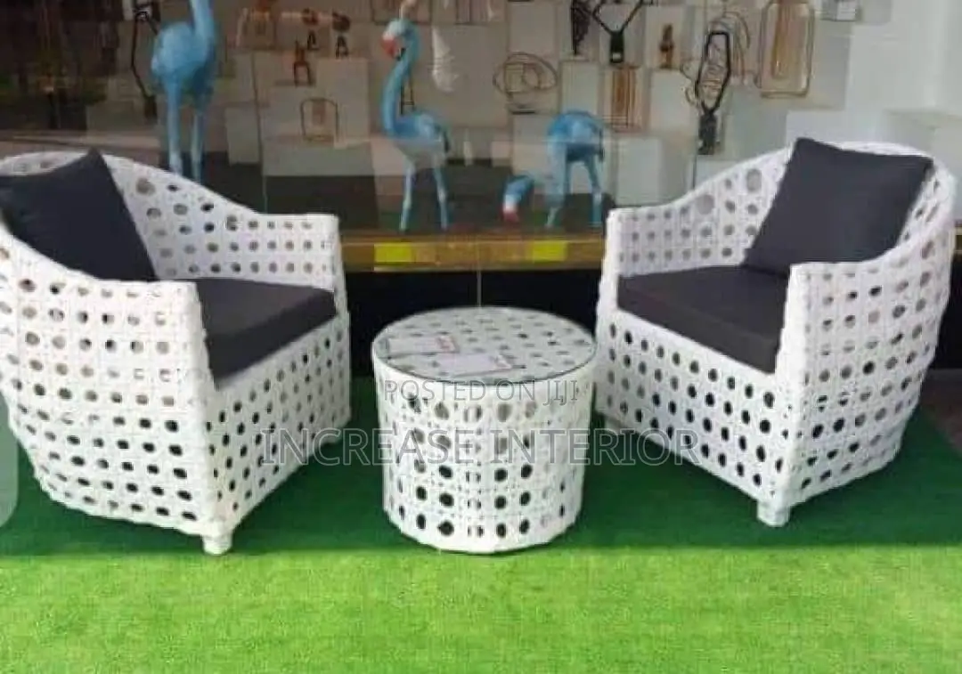 Nicely Design Quality You and Me Rattan Outdoor Set