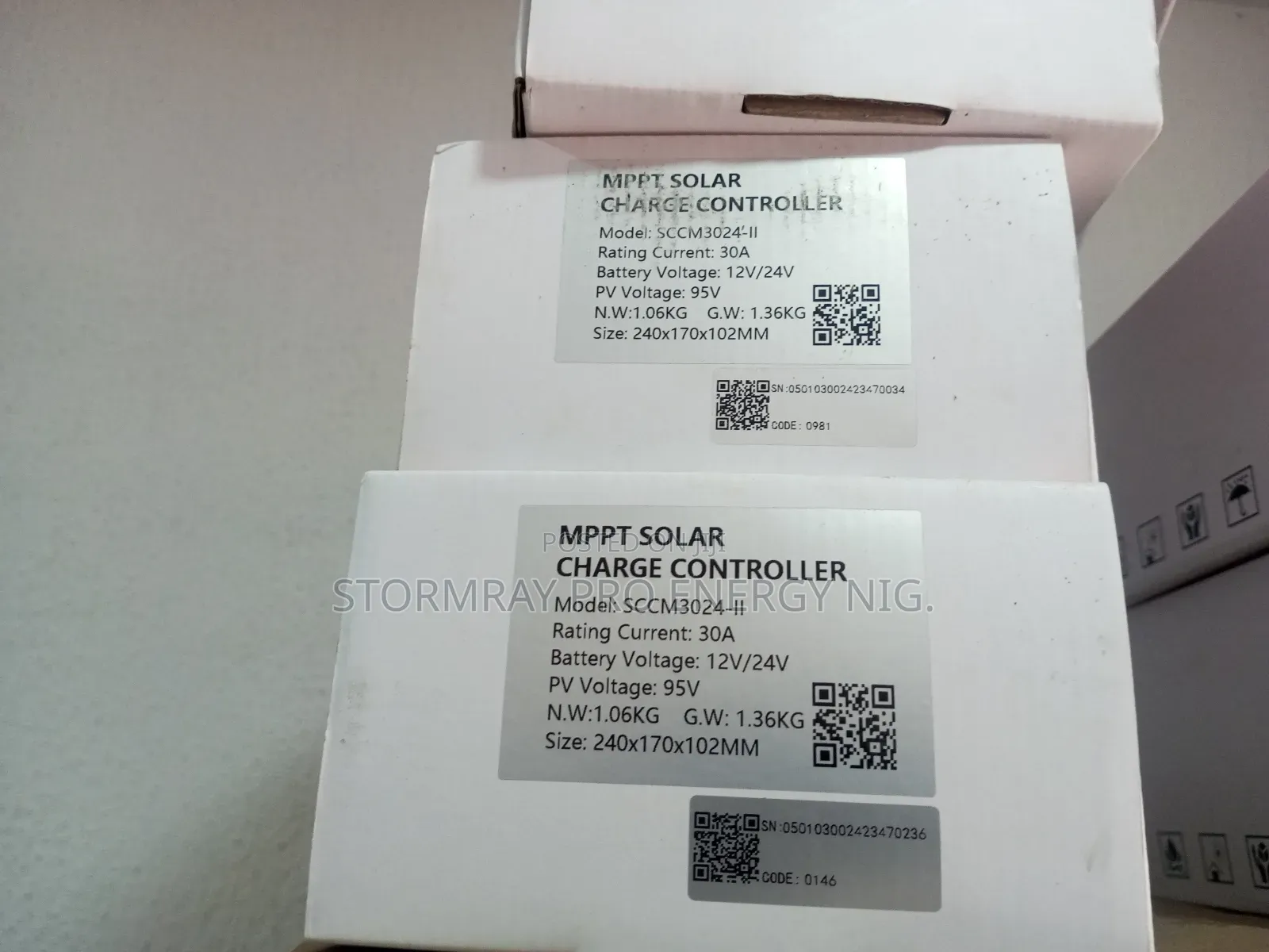30A 12v/24v Felicity Charge Controllers