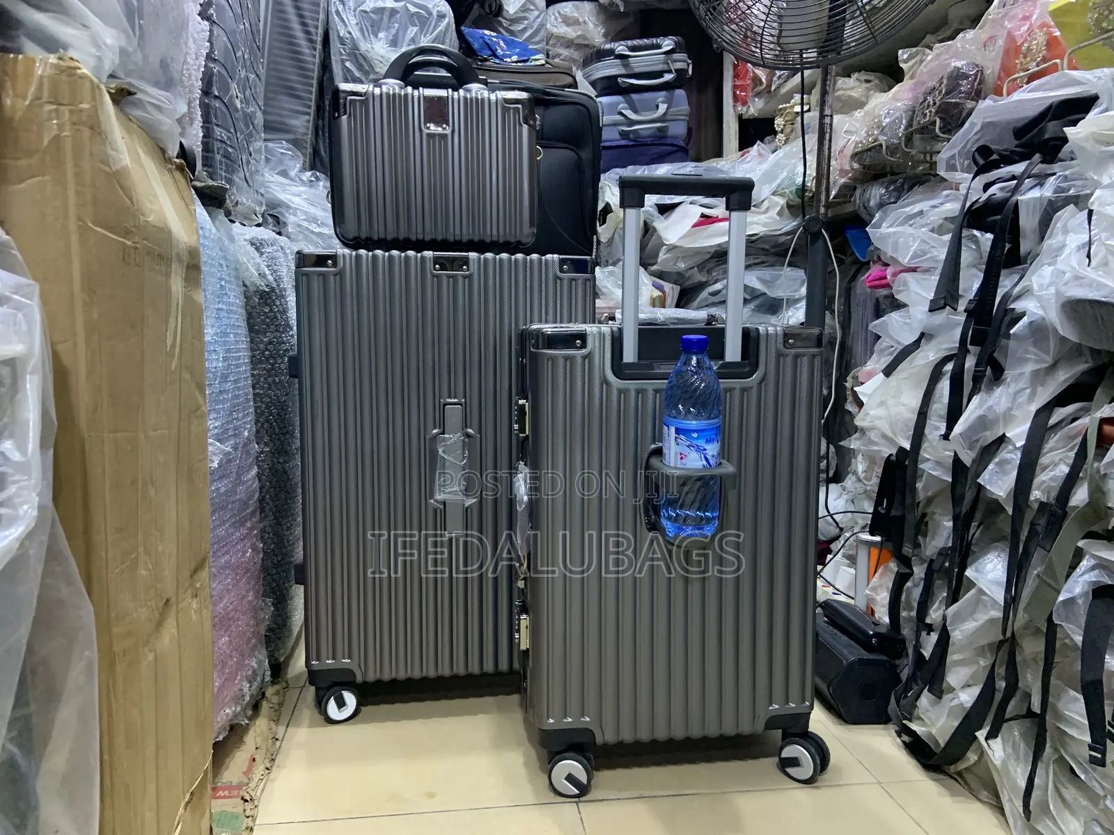Set of Quality Travel Luggage With Water Holder