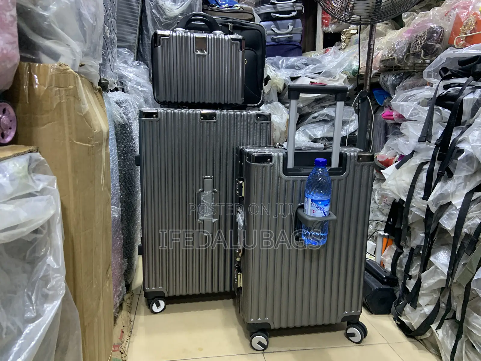 Set of Quality Travel Luggage With Water Holder