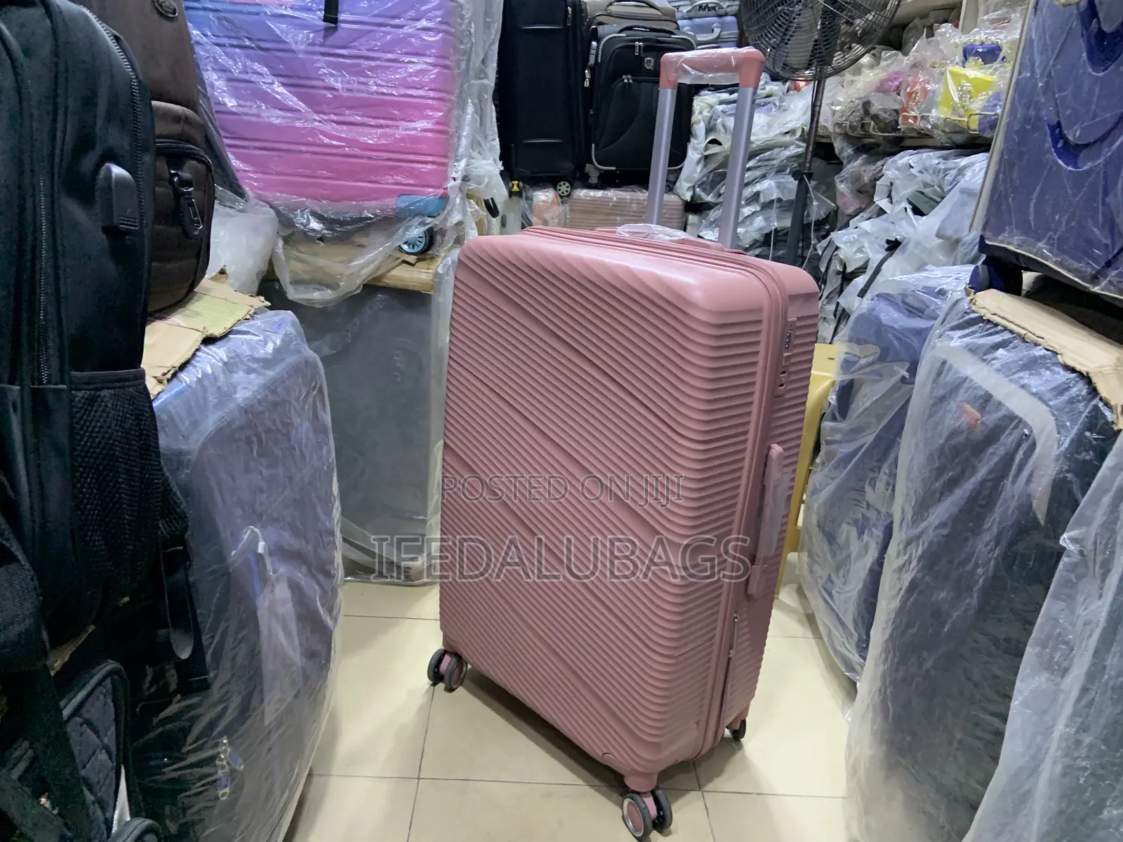 Big Size Peach Unbreakable Rubber Travel Luggage