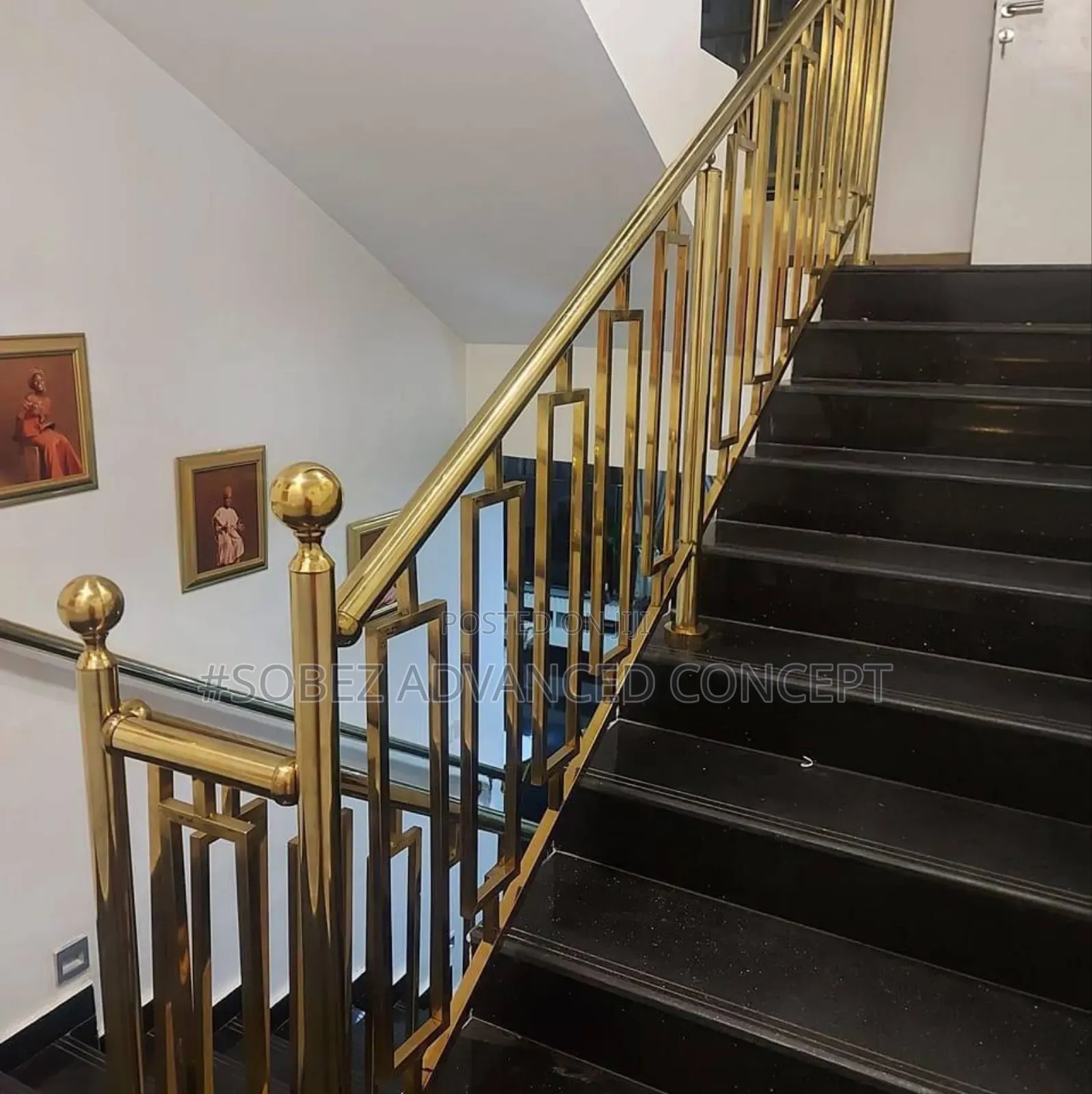 High Quality All Golden Coloured Handrail