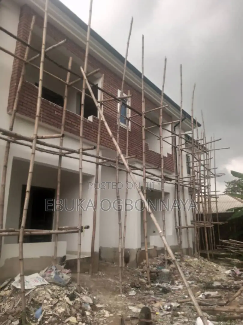 2bdrm Block of Flats in Rumuagholu, Obio-Akpor for rent