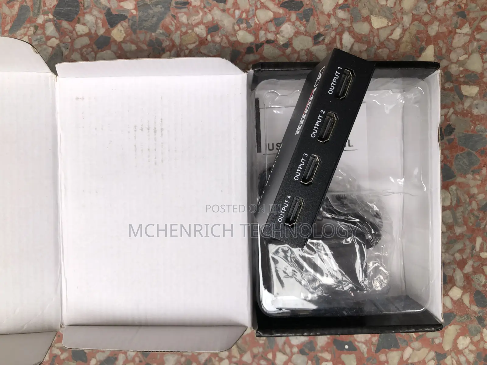 4-in-1 1080P 3D HDMI Splitter