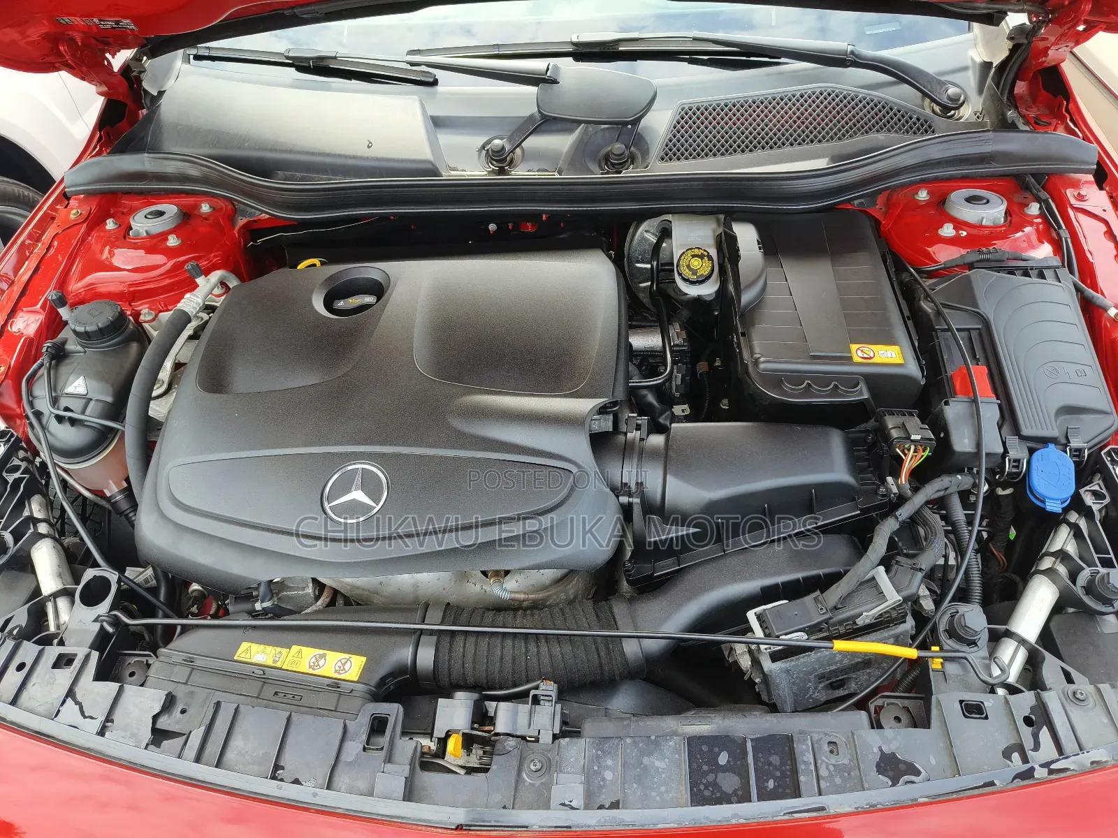 Mercedes-Benz GLA-Class 2015 Red
