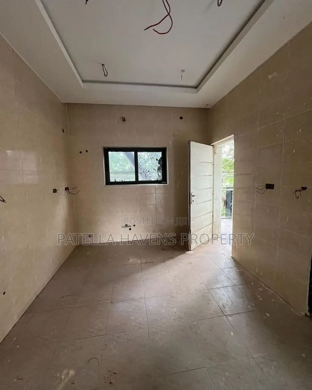 3bdrm Block of Flats in Maitama for sale