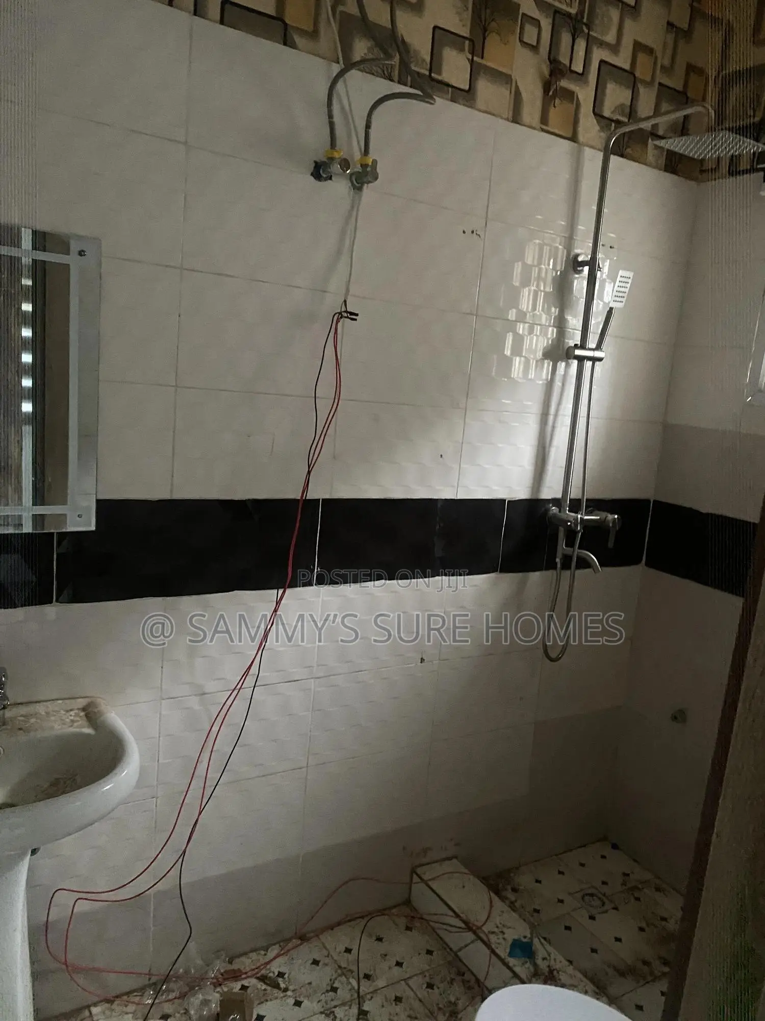 3bdrm Bungalow in Queens Estate, Gwarinpa for rent