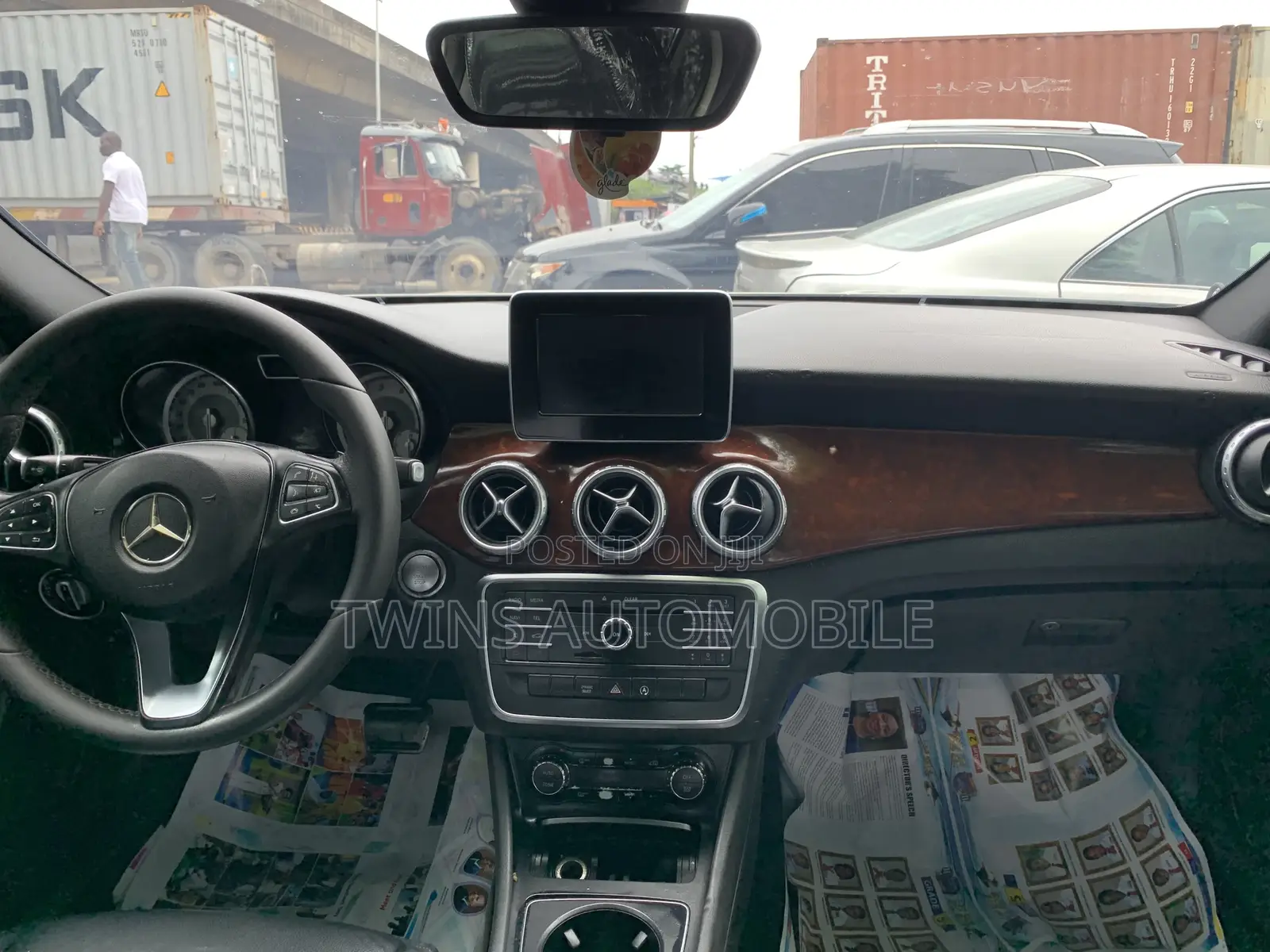 Mercedes-Benz GLA 250 2017 White