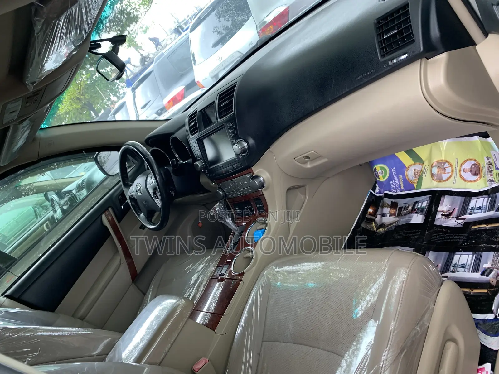 Toyota Highlander Limited 2012 White