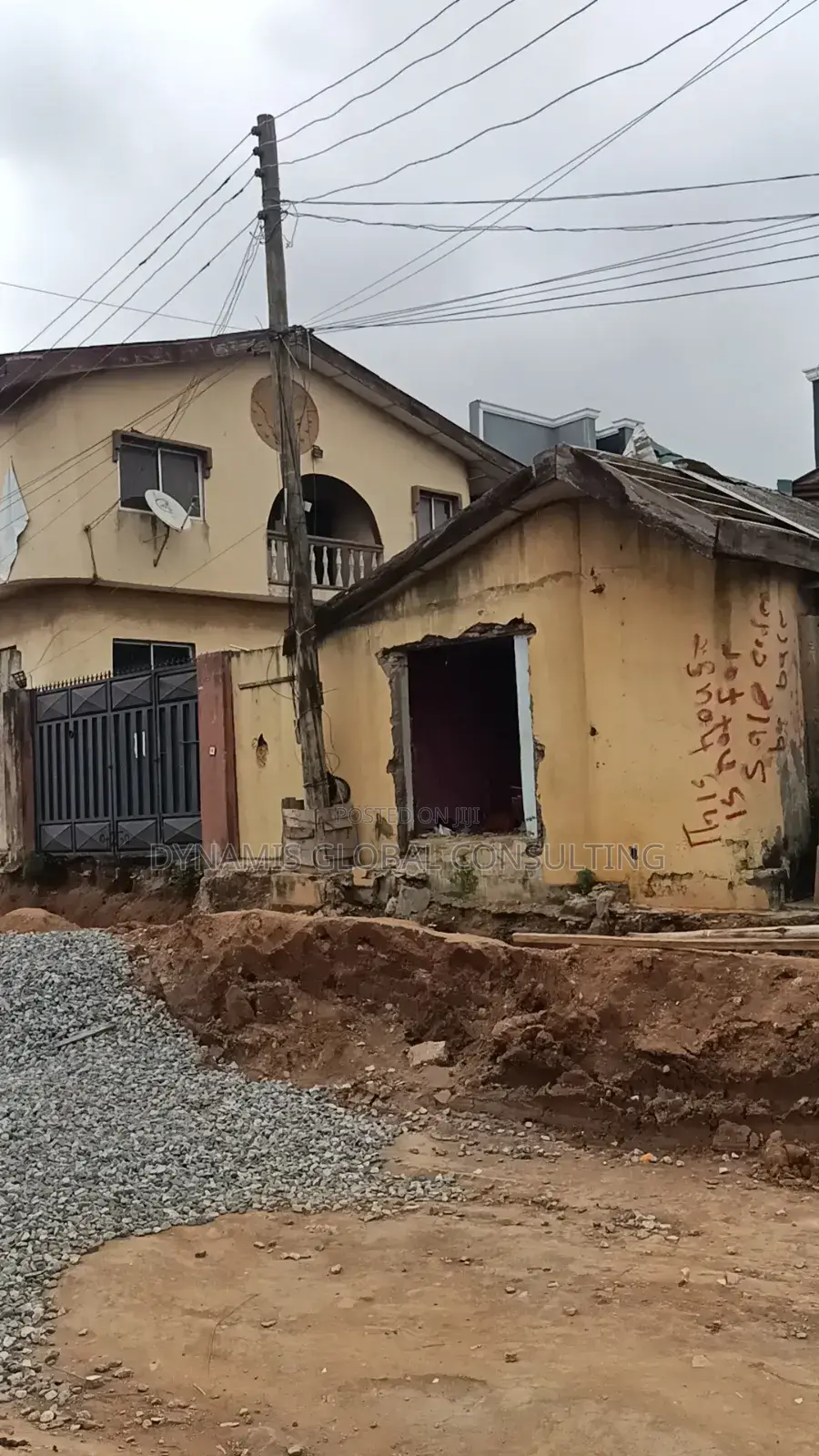 Demolishable Structure for Sale in Omole Phase2 Extension