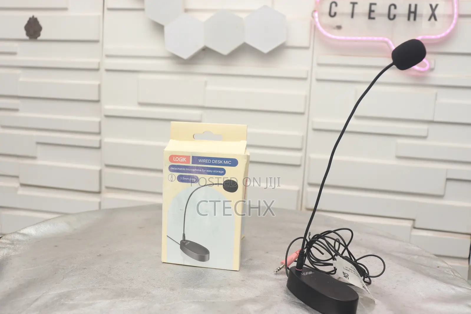 Wired Desk Microphone Slimline Mic With 3.5mm Jack Plug