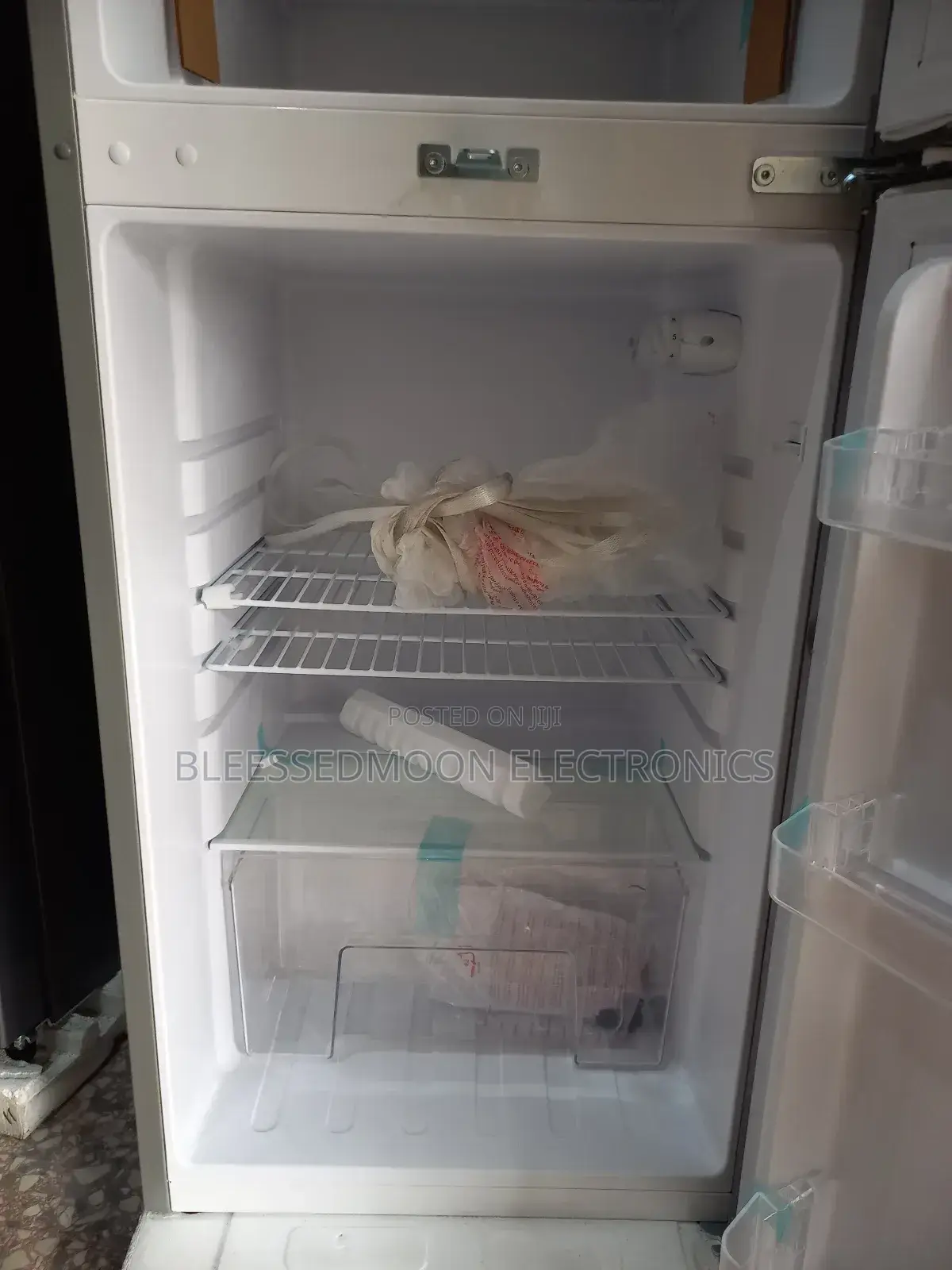 Hisense Stabiliser Free Standing Fridge 250L 3 Years Warrant