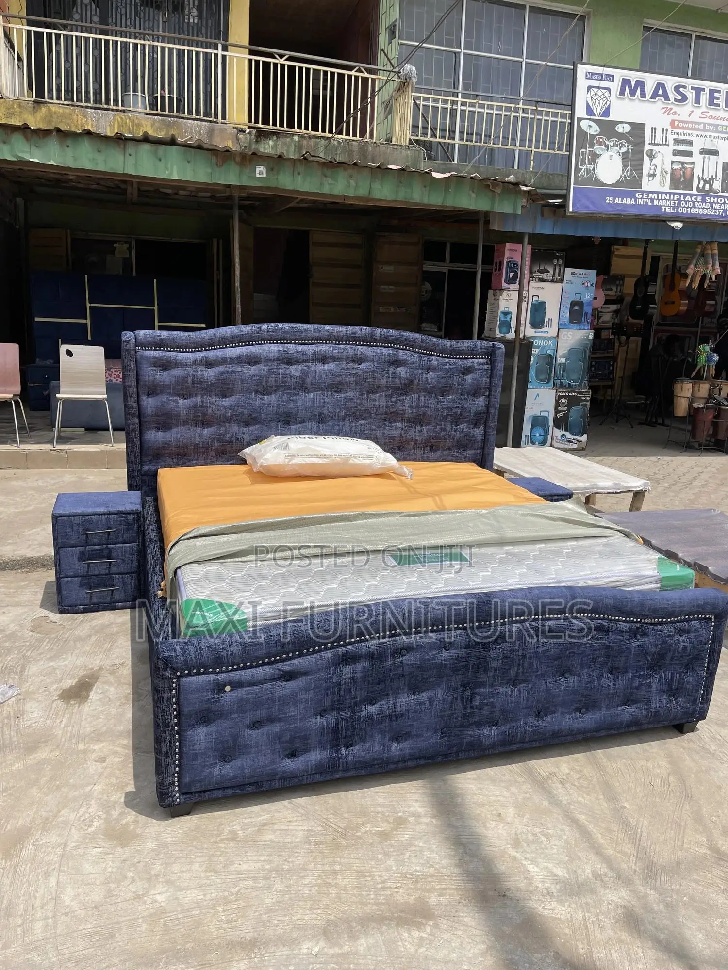 6ft by 6ft Ofosry Bed Frame