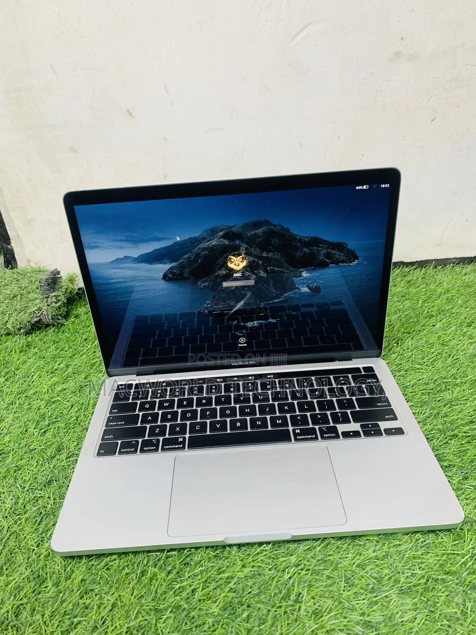 Laptop Apple MacBook Pro 2017 16GB Intel Core I5 SSD 512GB