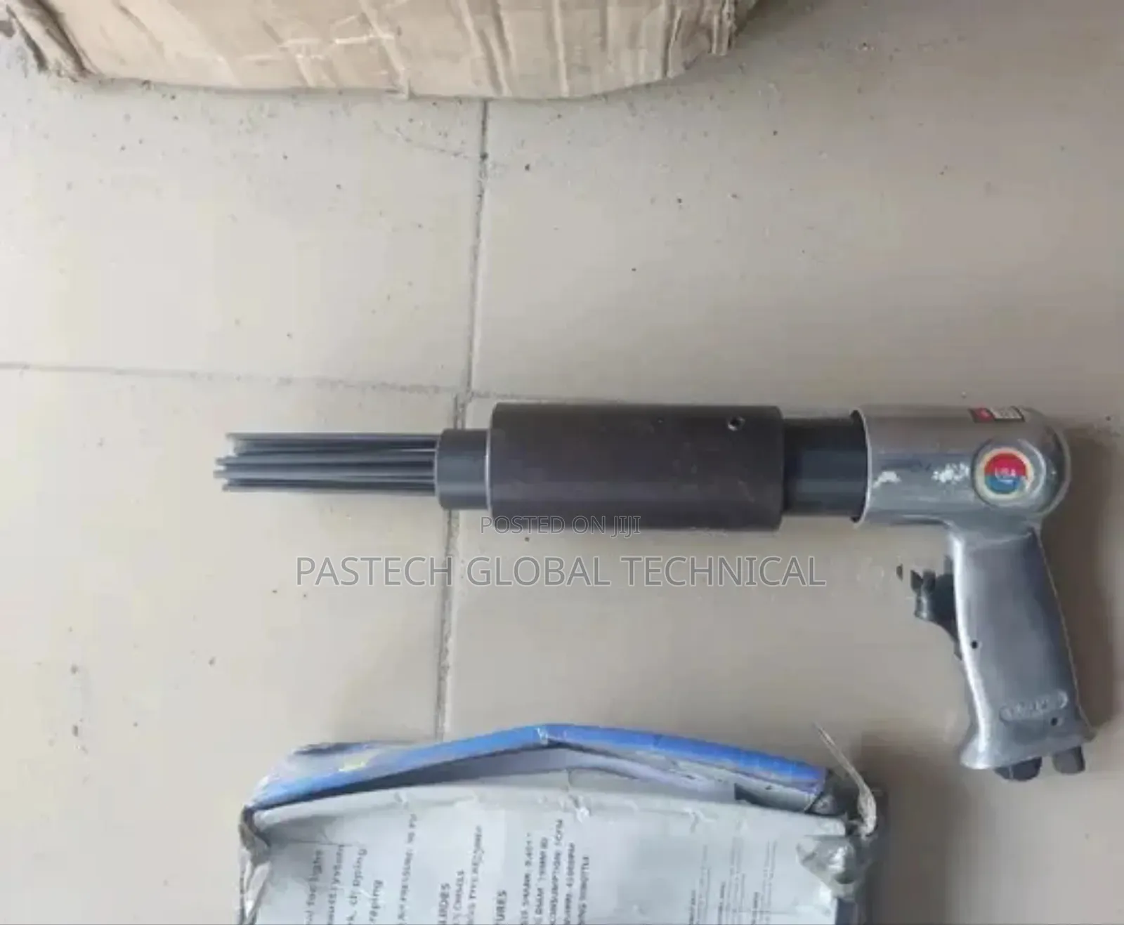 Pneumatic Chipping Gun Descaling Machine