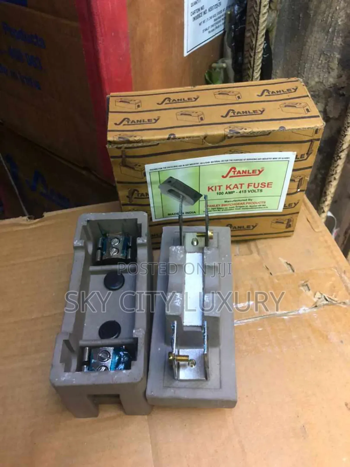 Stanley 200amp Cut Out Fuse